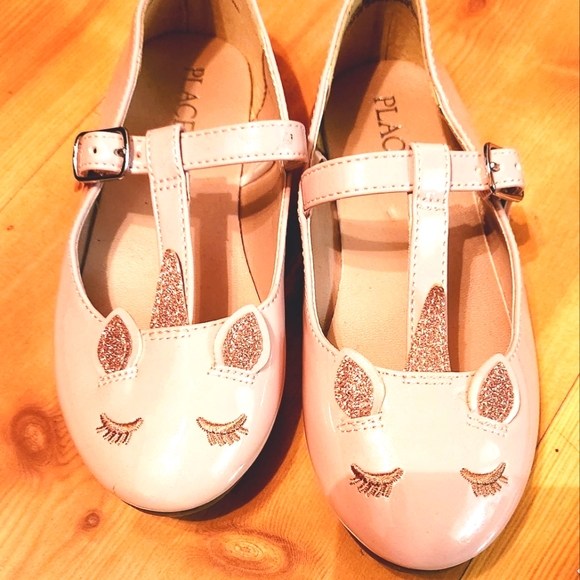 Children's Place Pink Unicorn Shoes sz 11 nwot - Picture 2 of 6